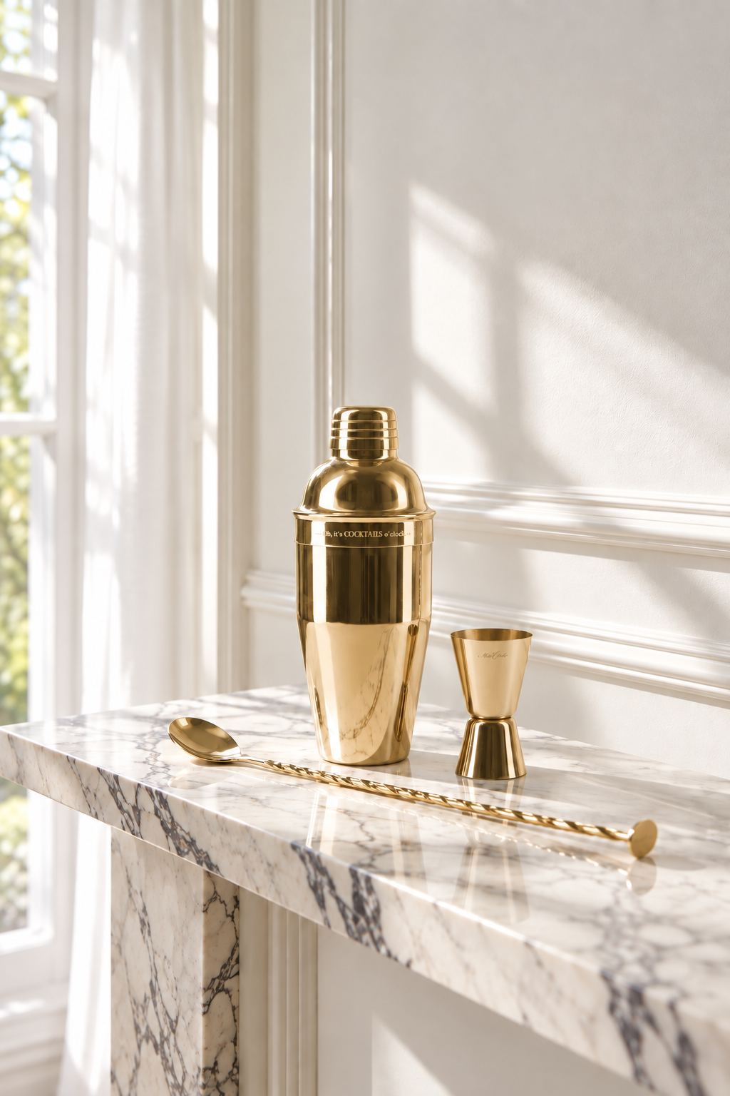 Miss Etoilé cocktail shaker - guldfarvet